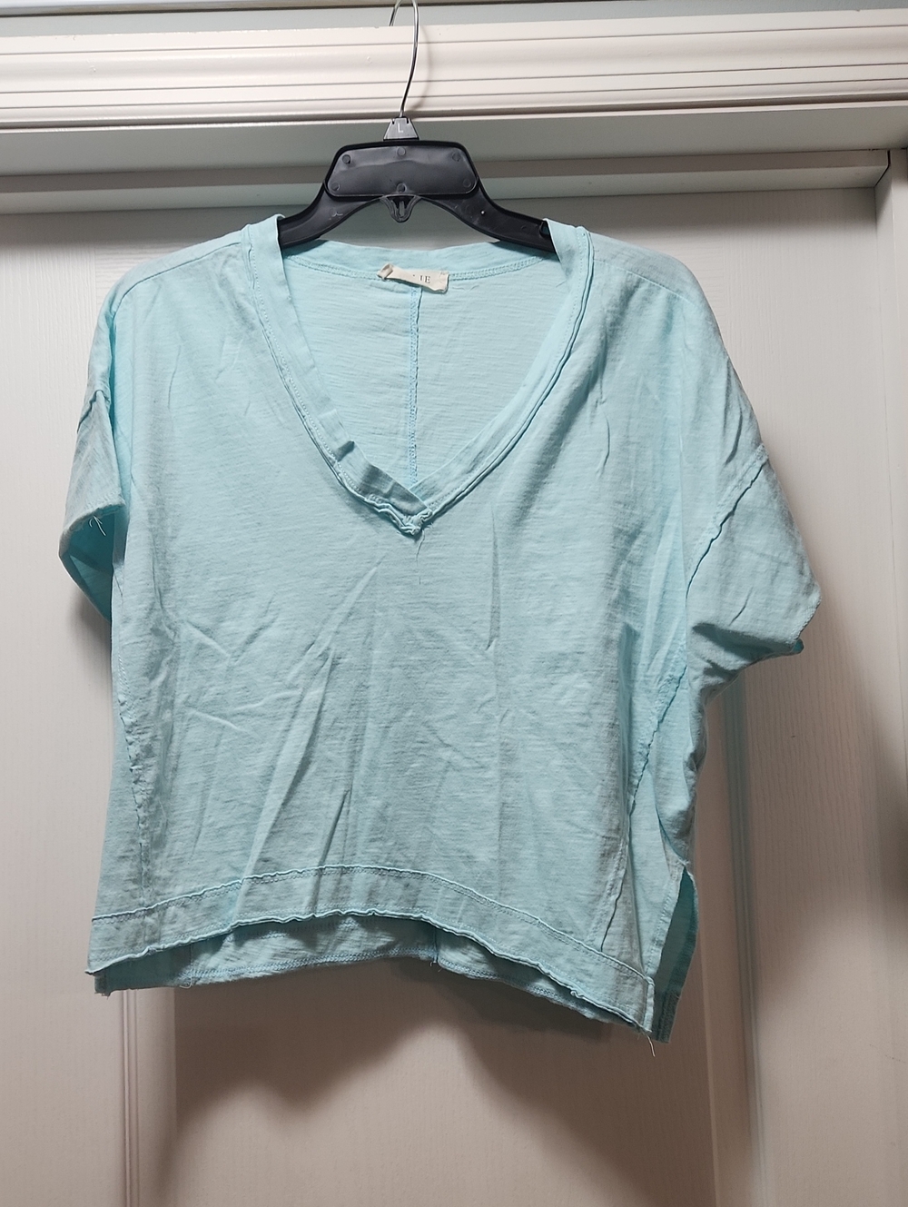 Jolie Light Aqua V-Neck Short Sleeve Crop Top